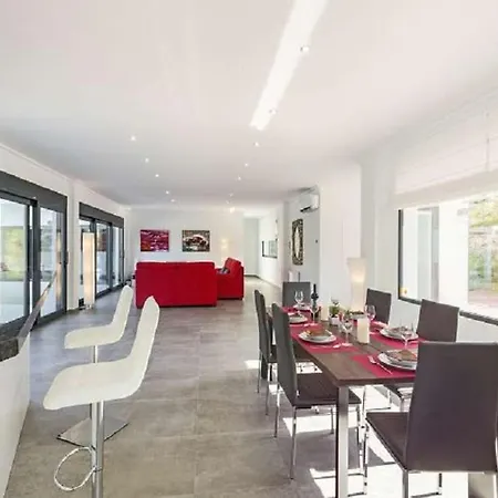 Villa Perseu Villa *
